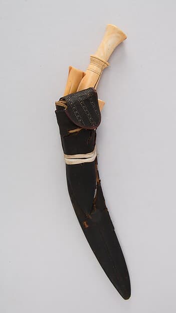Knife (Kukri) with Sheath, Two Small Knives and Pouch