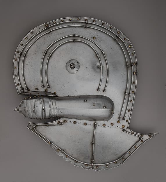 Gauntlet Shield