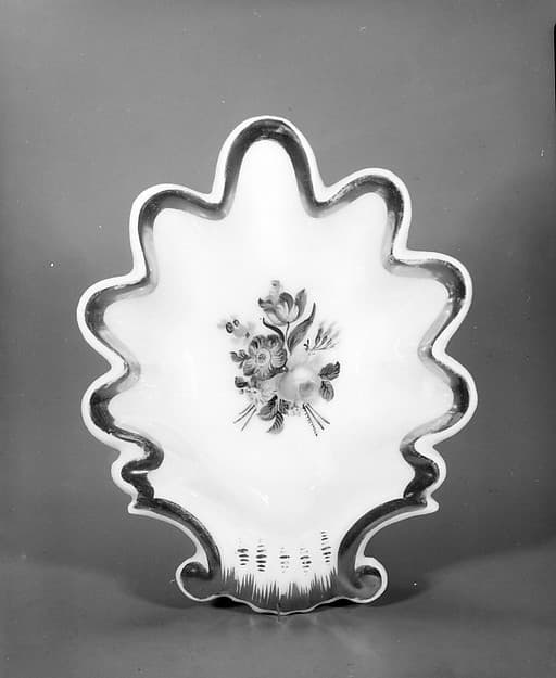 Dish, by Tucker and Hemphill
