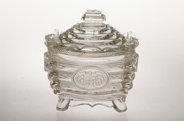 Sugar bowl, by New England Glass Company