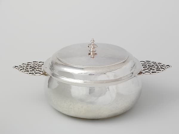 Covered Porringer, by INK or IVK