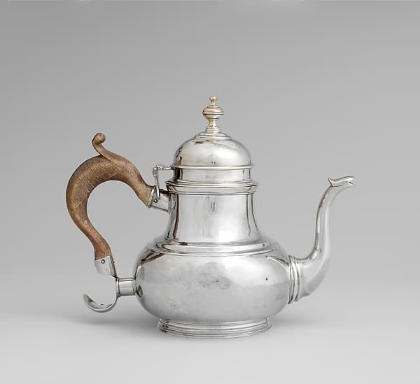 Teapot, by Jesse Kip