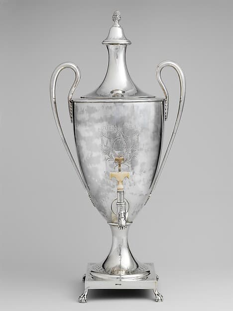 Tea Urn, by Paul Revere Jr.