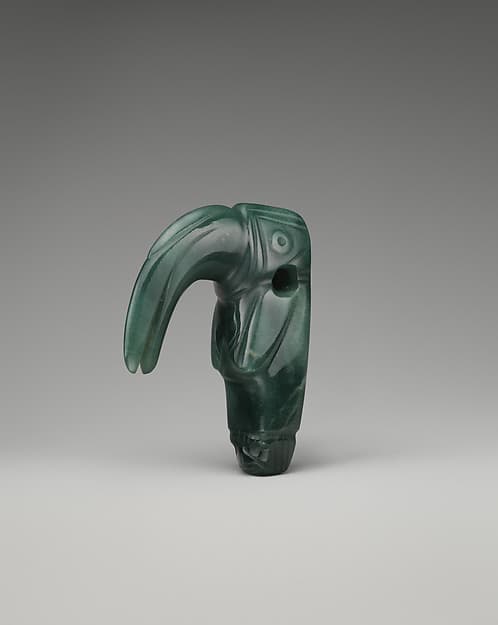 Bird pendant, by Central Region artist(s)