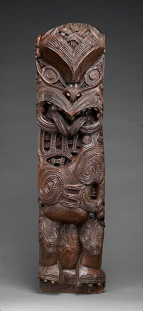 Amo (house post figure), by Māori artist