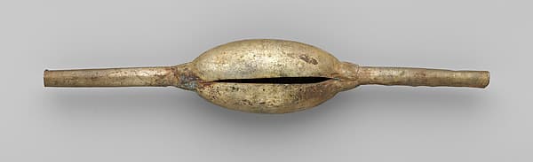 Miniature funerary bundle, by Chimú or Chancay artist(s)