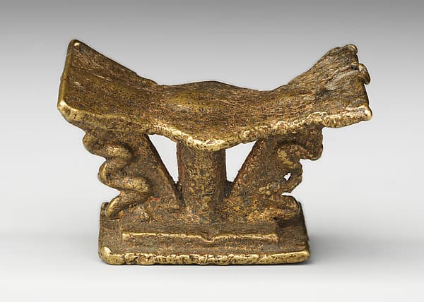 Stool gold weight, by Akan artist