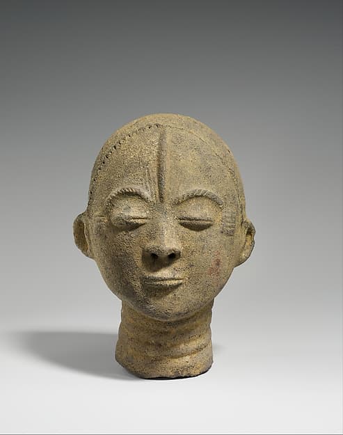 Nsodie (memorial head), by Akan artist