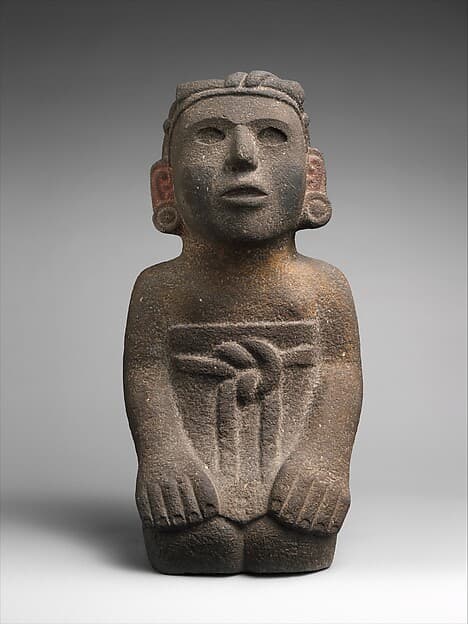 Kneeling female figure, by Mexica artist(s)