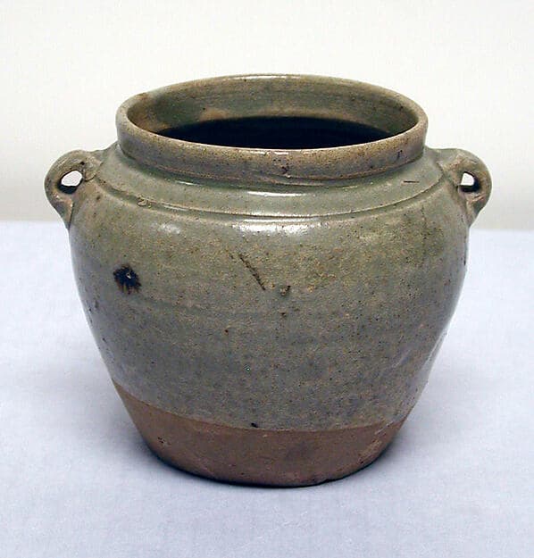 Jar with two lugs