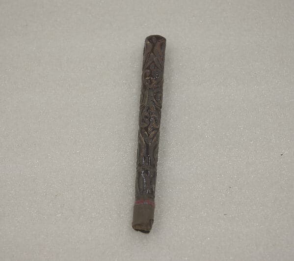 Handle