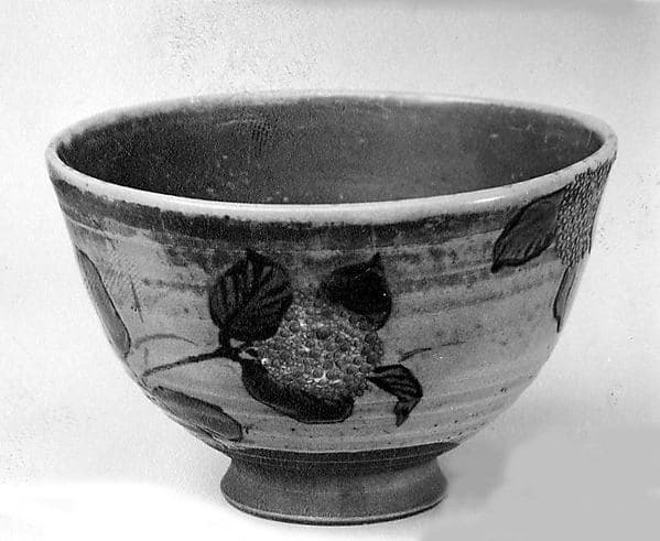 Tea Bowl with Hydrangeas, by Nin'ami Dōhachi (Takahashi Dōhachi II)