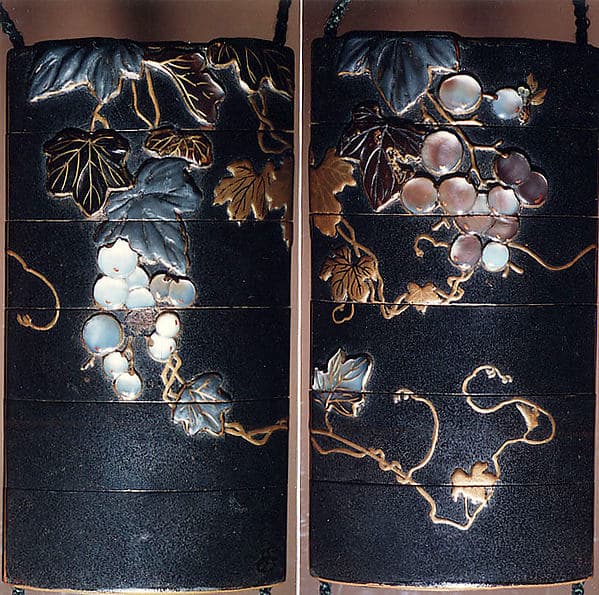 Case (Inrō) with Design of Grapevine