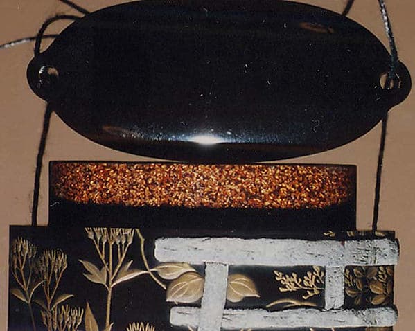 Case (Inrō) with Design of "Nonomiya" (Shrine in the Fields), from The Tale of Genji, chapter 10 (obverse); Seven Autumn Flowers Growing beside a Torii and Fence, based on "Sakaki," a Chapter from The Tale of Genji (reverse)