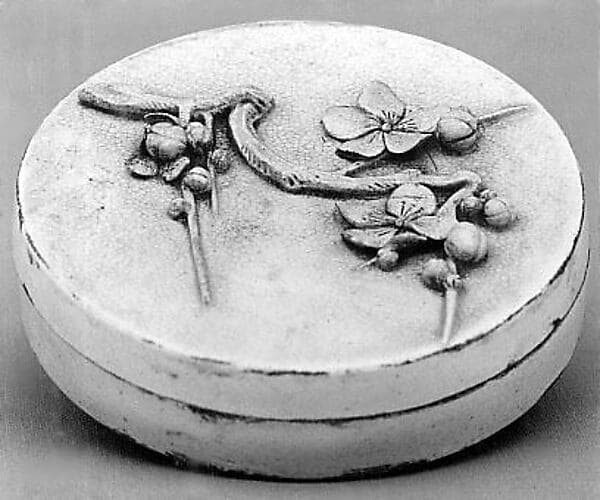 Covered Box for Incense with Molded Blossoming Plum Branch Design
