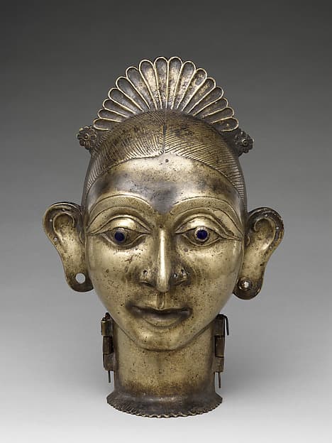 Processional image of the goddess Gauri