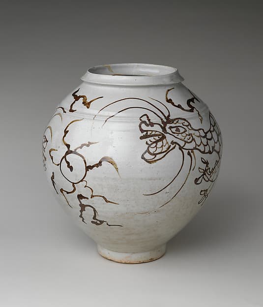 Jar decorated with dragons