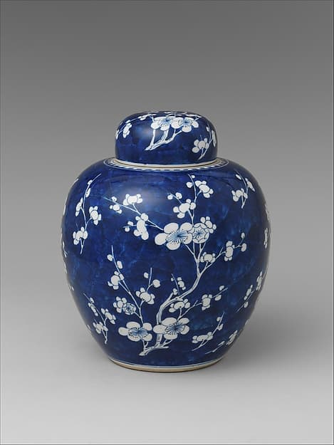 Covered jar decorated with blossoming plum and cracked ice