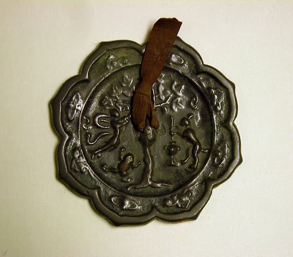 Mirror in the style of the Tang dynasty (618–907)