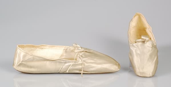 Evening slippers, by P. Rouillier
