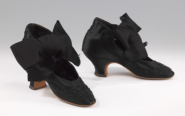 Evening shoes