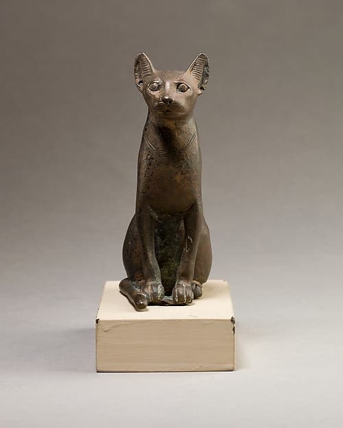 Cat figurine