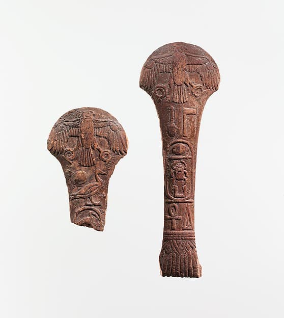Dagger handle (with 22.3.75b)