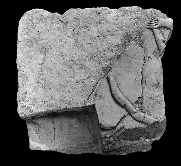 Raised relief fragment