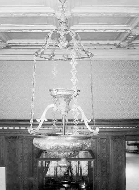 Sanctuary lamp, by Juan Antonio Dominguez
