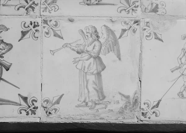 Tile