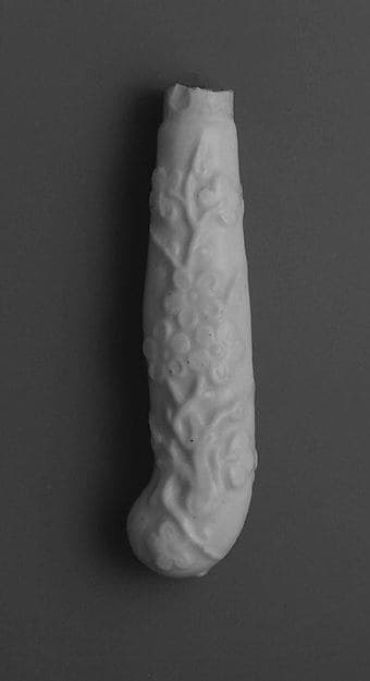 Knife handle, by Chelsea Porcelain Manufactory