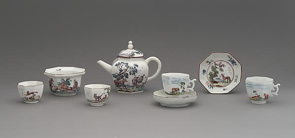 Tea service, by Chelsea Porcelain Manufactory