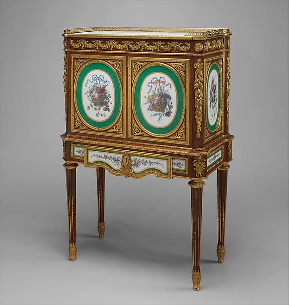 Drop-front desk (secrétaire à abattant or secrétaire en cabinet), by Martin Carlin