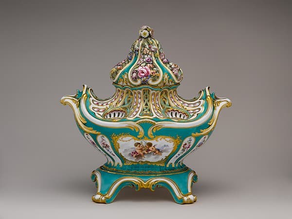 Potpourri vase (pot-pourri gondole), by Sèvres Manufactory