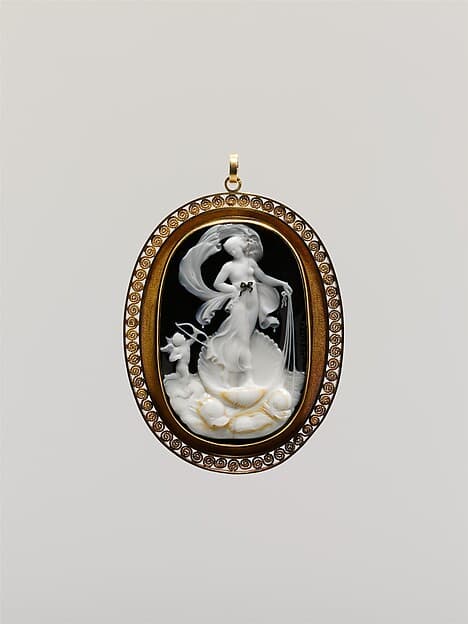 Venus Marina, Cupid at Her Side, by Benedetto Pistrucci