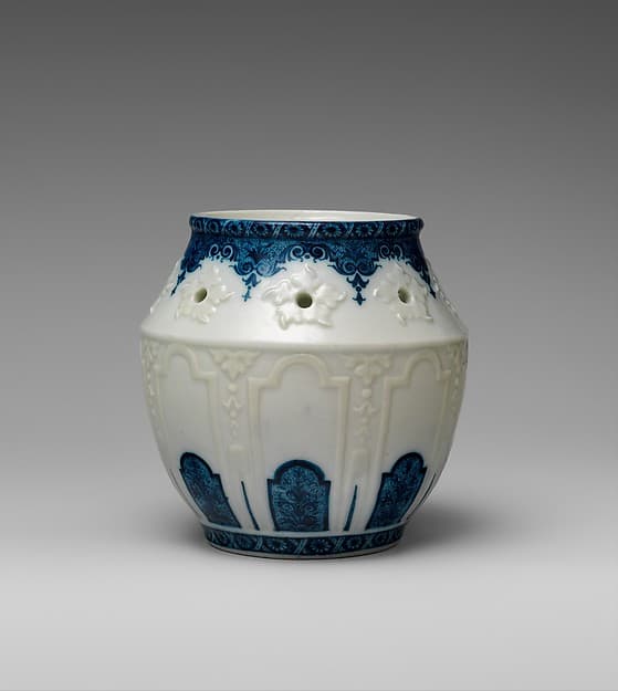 Potpourri jar, by Louis Poterat Manufactory