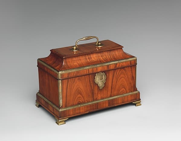 Tea chest, by Abraham Roentgen