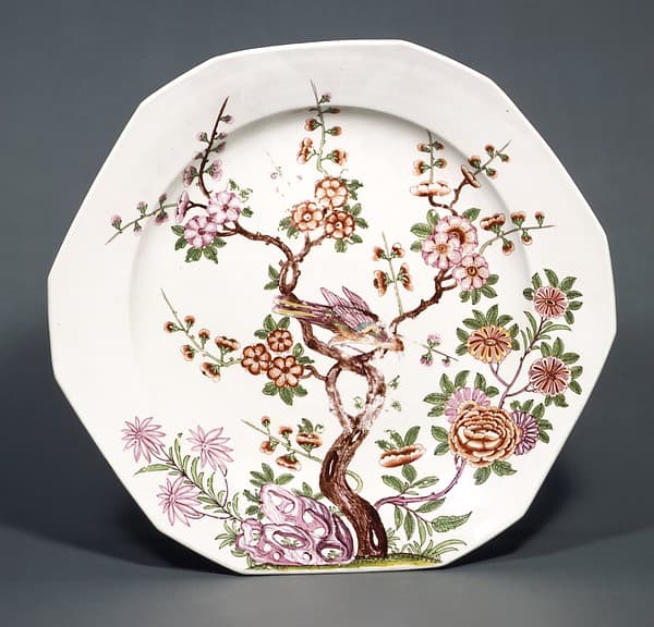 Dish, by Vienna