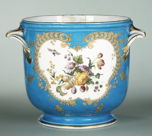 Bottle cooler from the Louis XV service (seau à bouteille), by Vincennes Manufactory
