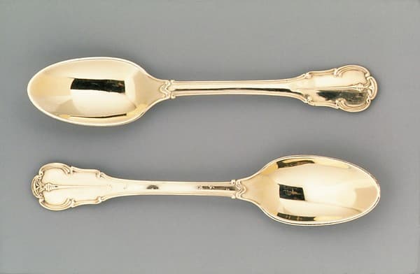 Spoon (one of a pair) (part of a set), by Jean Écosse