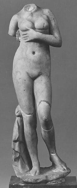 Marble statuette of Aphrodite