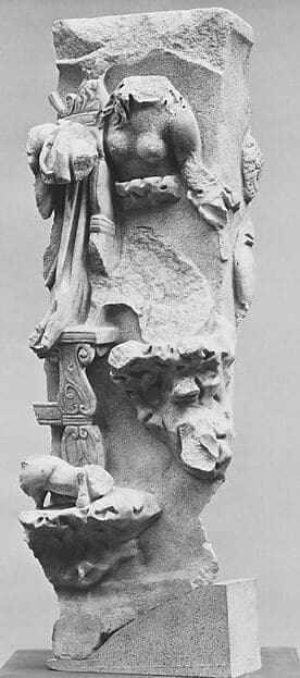 Upper right corner of a marble sarcophagus with the Latin legend of Mars and Rhea Silvia