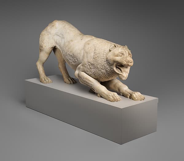 Marble statue of a lion