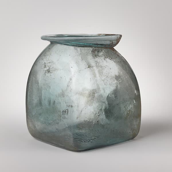 Glass jar with lid
