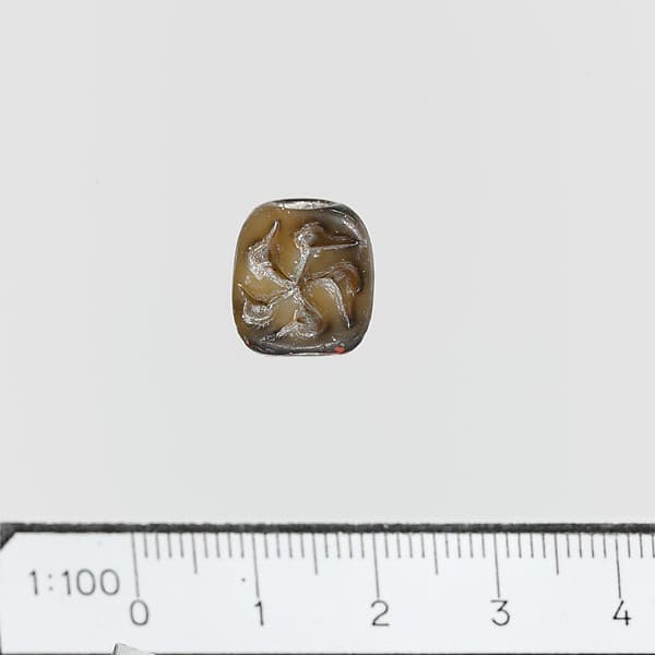 Steatite triangular prism