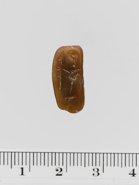 Steatite triangular prism