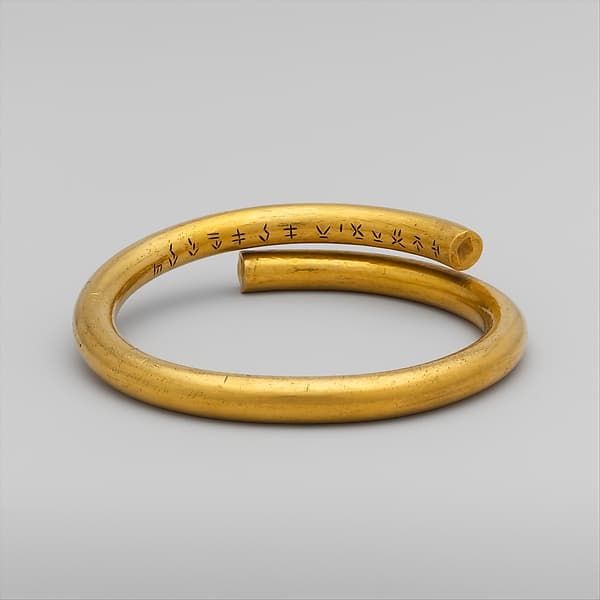 Gold copy of a bracelet