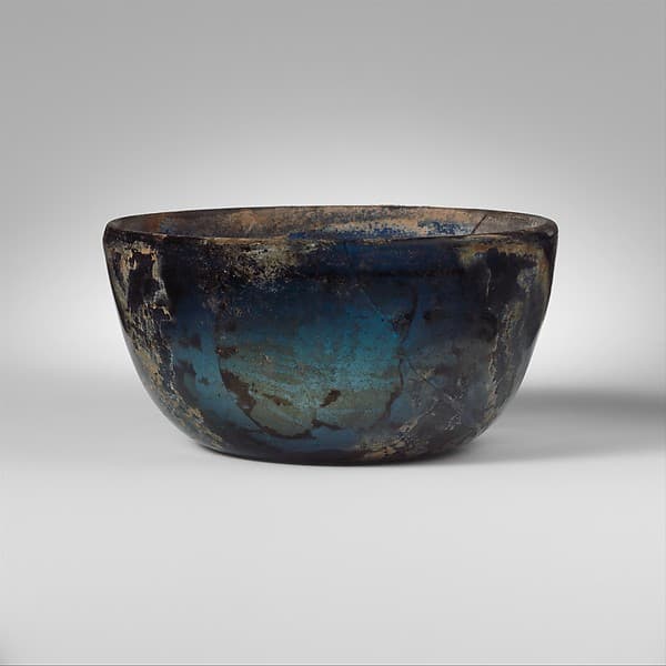 Glass bowl