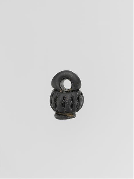 Glass pendant shaped like a jar