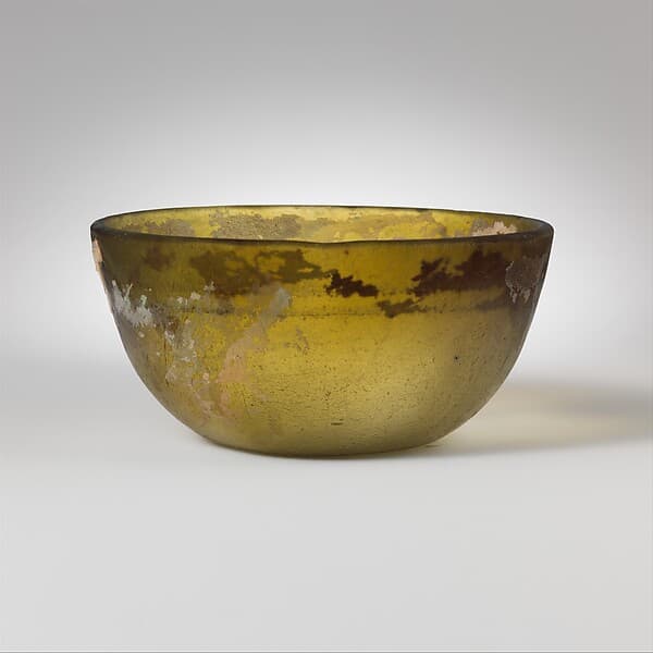 Glass bowl